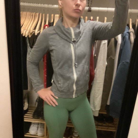 Brooklyn Industries Zip Up Sweatshirtt - Picture 2 of 8